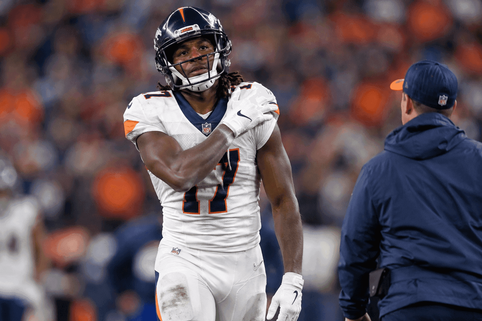 Editorial sports image for Jaylen Waddle Exits With Shoulder Injury as Broncos Medical Tent Gets Crowded