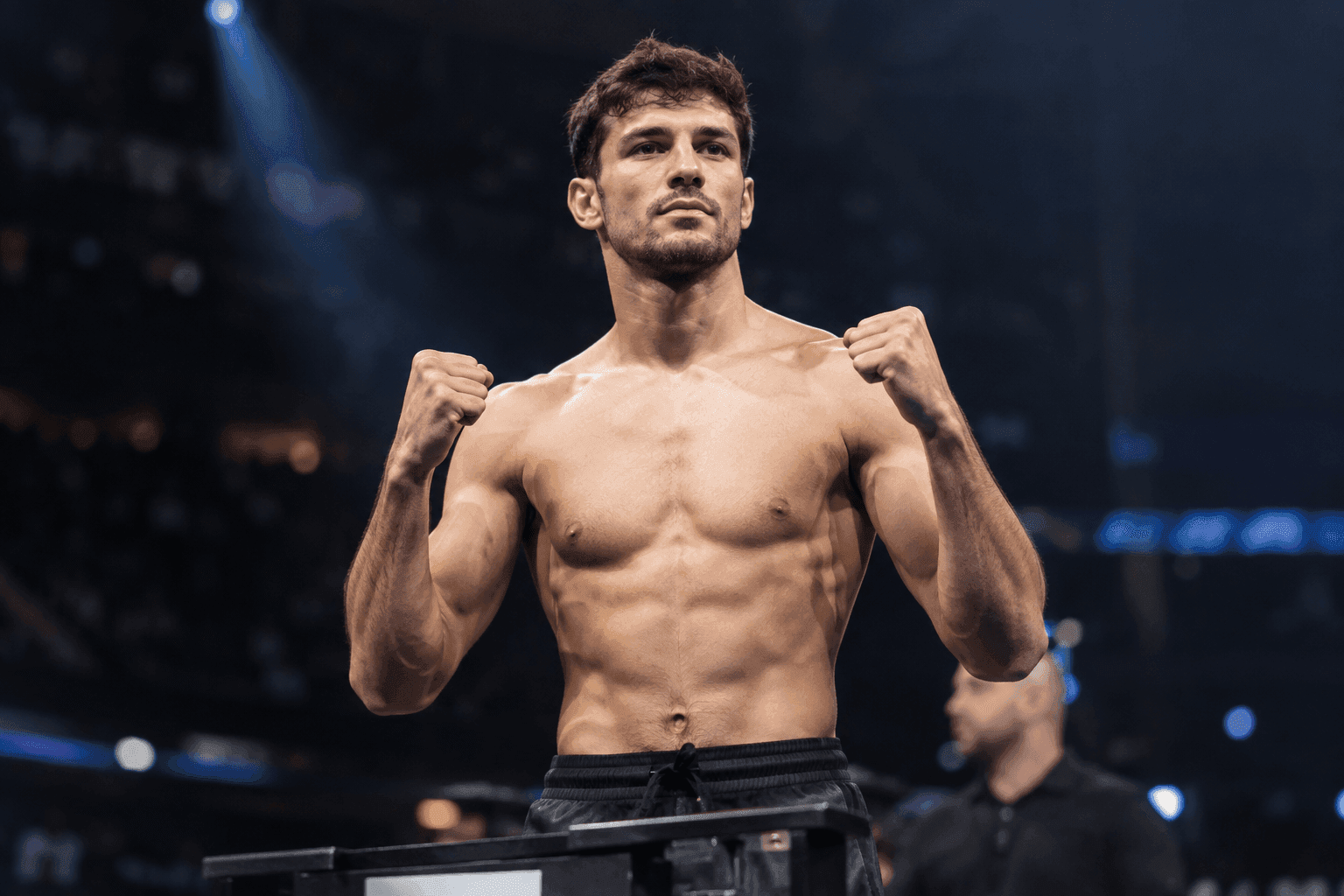 Editorial sports image for Damian Pinas Hits 185-Pound Mark for UFC 332