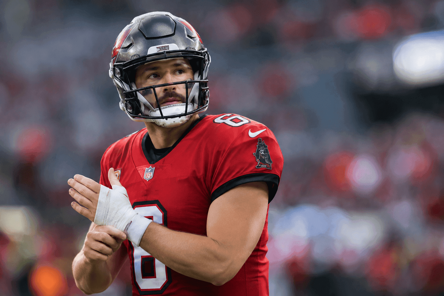 Editorial sports image for Baker Mayfield Dodges Major Thumb Injury, But the 0-3 Buccaneers Are Still Sinking
