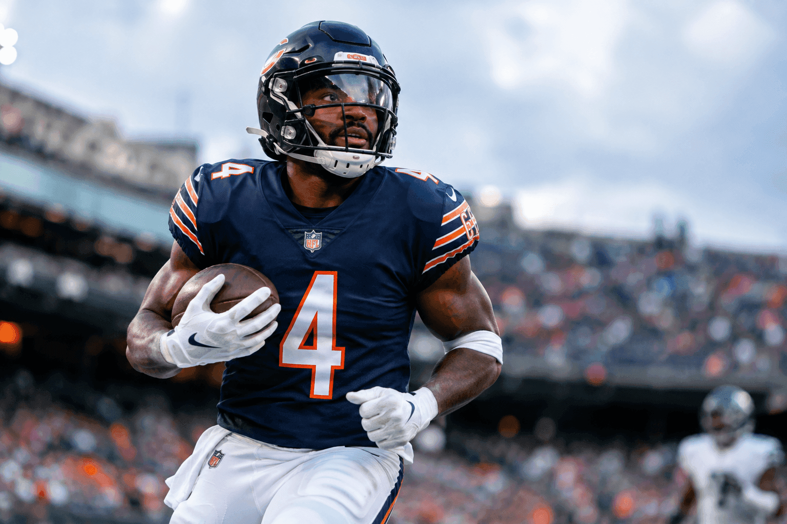 Editorial sports image for D'Andre Swift Shakes Off the Injury Report Just in Time for Bears-Packers