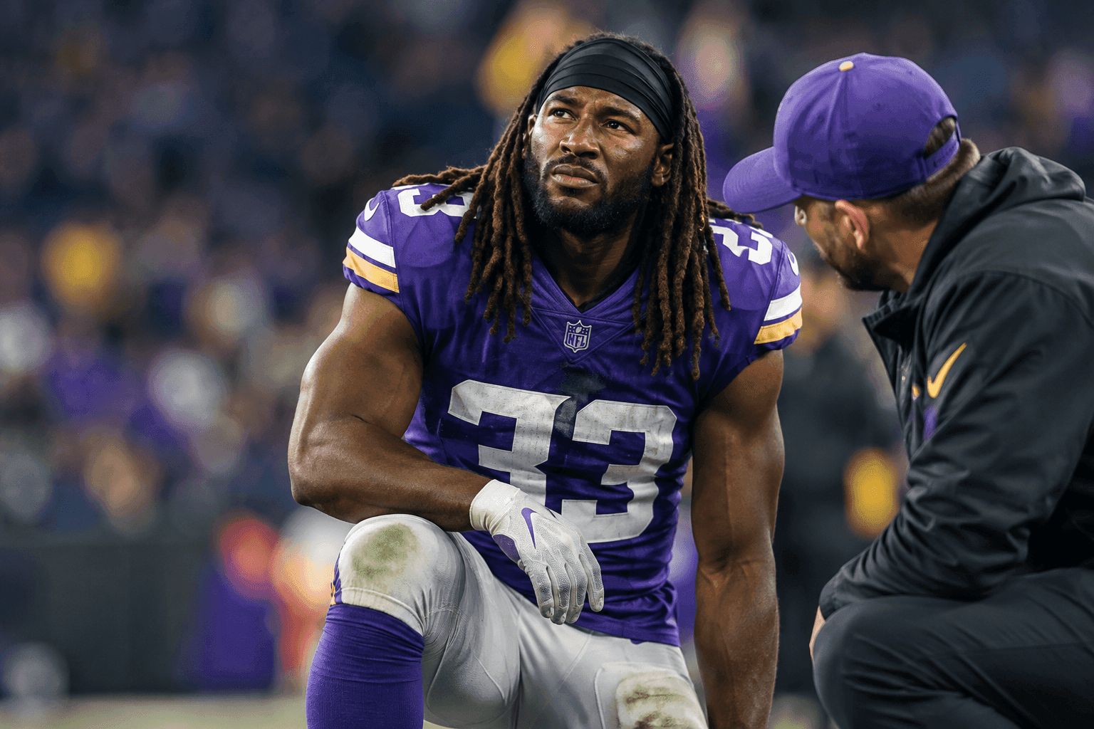 Editorial sports image for Aaron Jones Exits With Knee Injury Because The Vikings Can't Have Nice Things