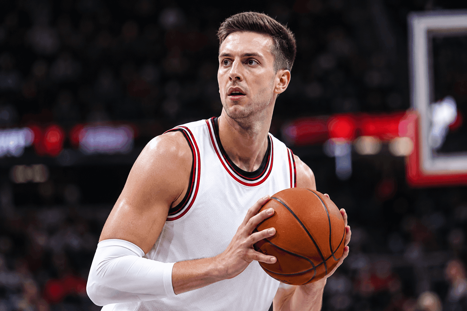 Editorial sports image for Zach Collins Cleared for Bulls Opener, Instantly Becomes Frontcourt Focal Point