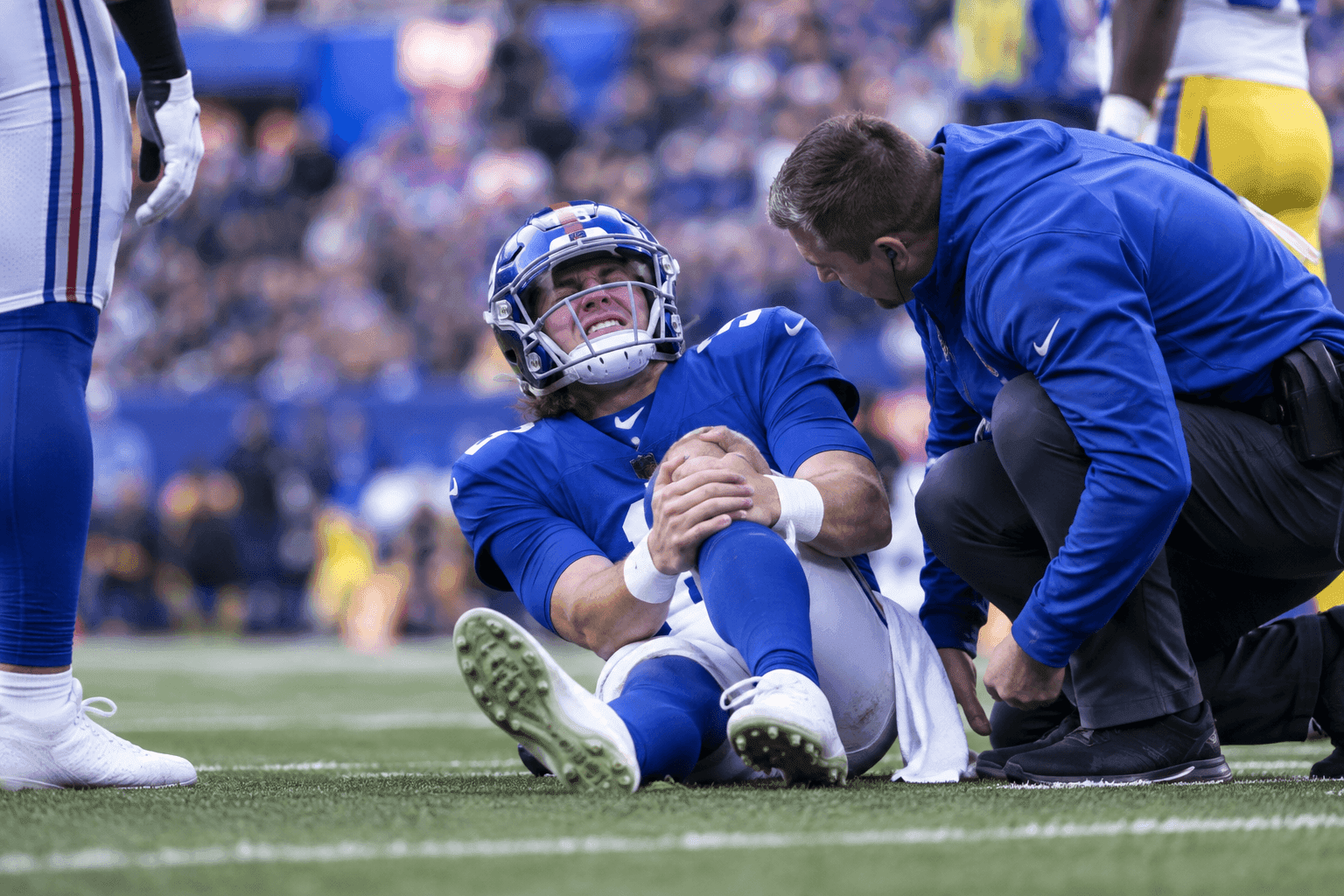 Editorial sports image for Giants Rookie QB Jaxson Dart Goes Down With Left Knee Injury Against Rams