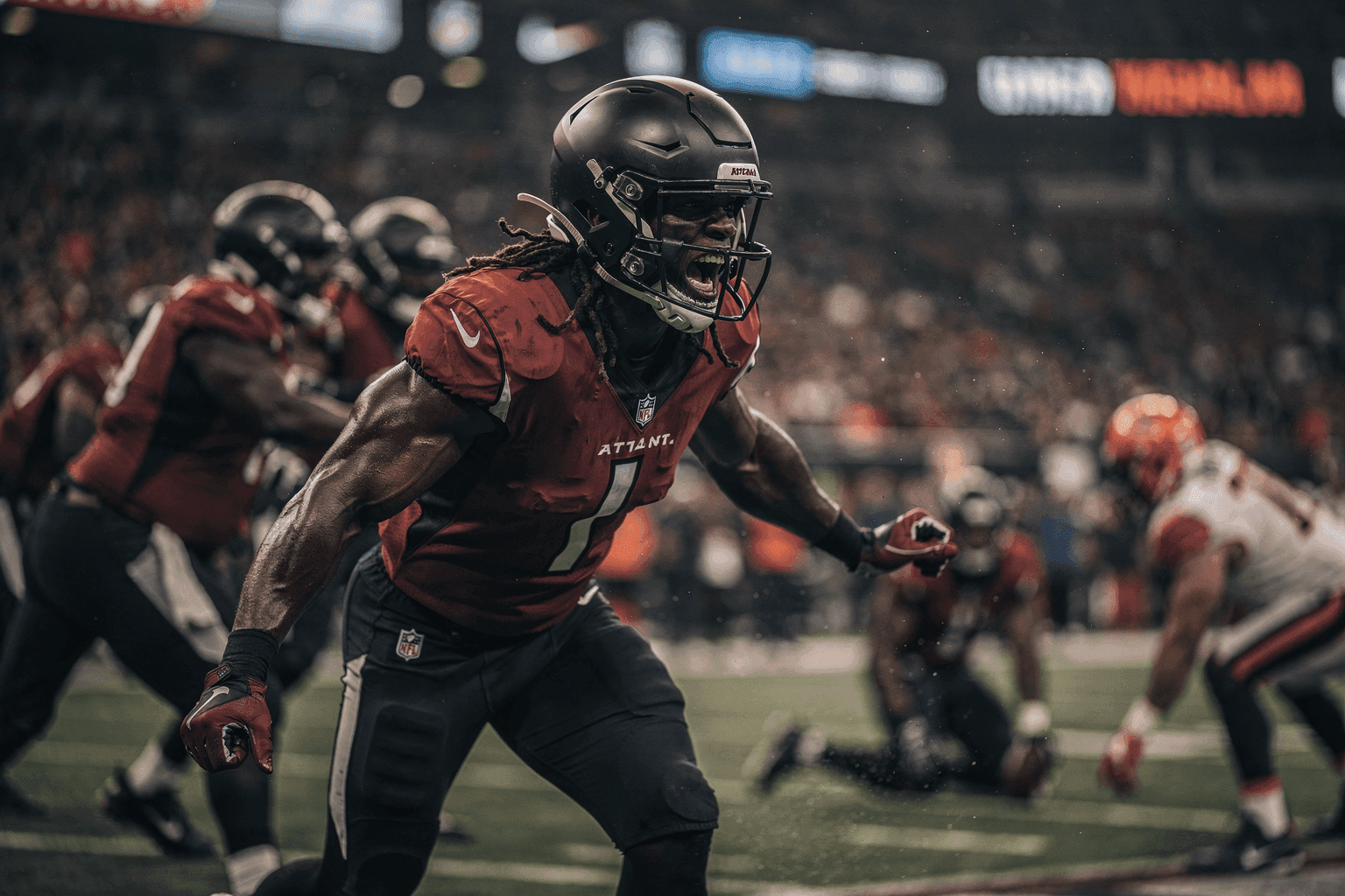 Editorial sports image for Za’Darius Smith Unretires (Again) to Sign 1-Year Deal With Falcons