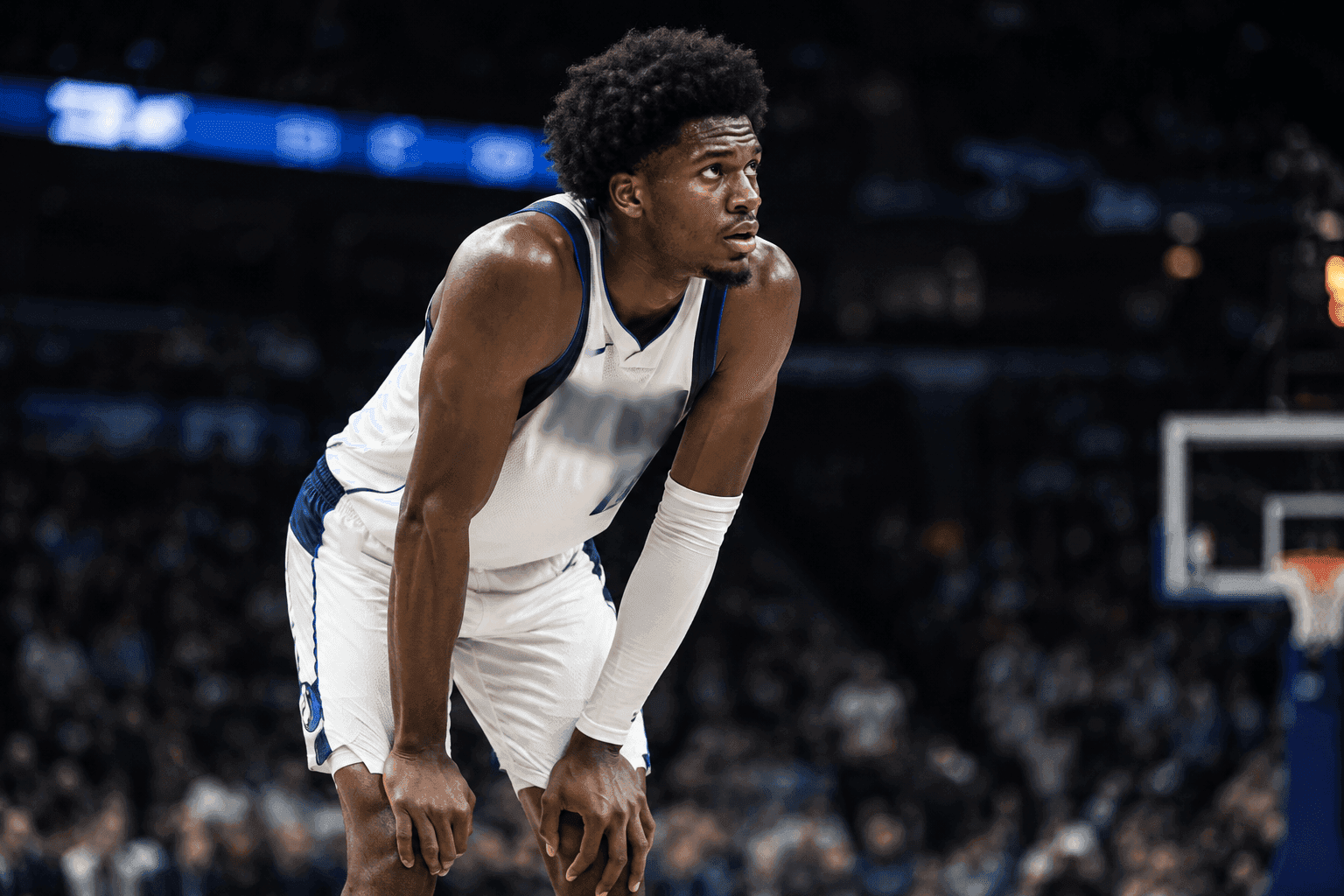Editorial sports image for Morez Johnson Jr. Questionable for Saturday With Shin Injury