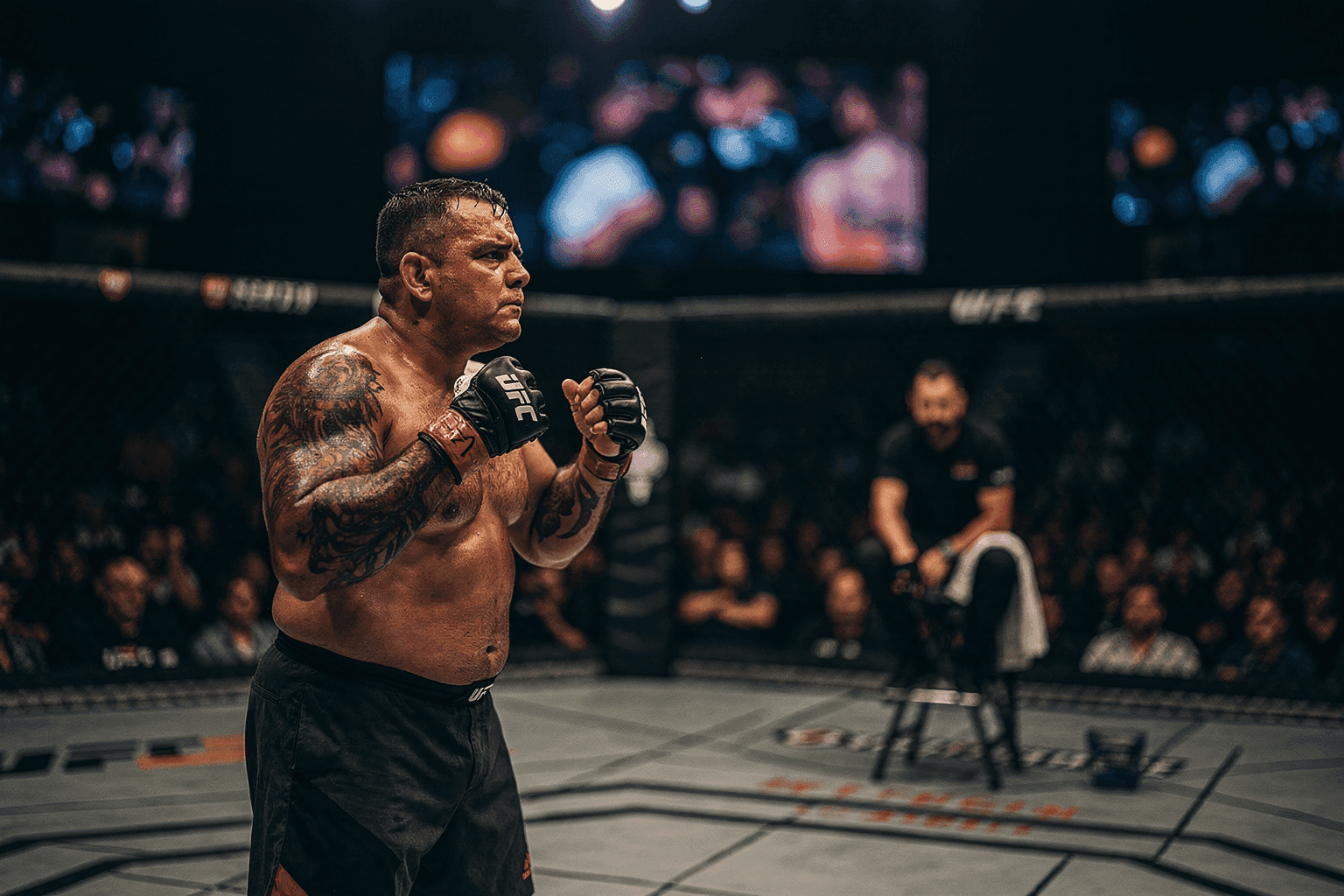 Editorial sports image for Dillon Danis Pulls Out, Leaving Mike Perry Waiting on a 48-Hour Mystery Opponent
