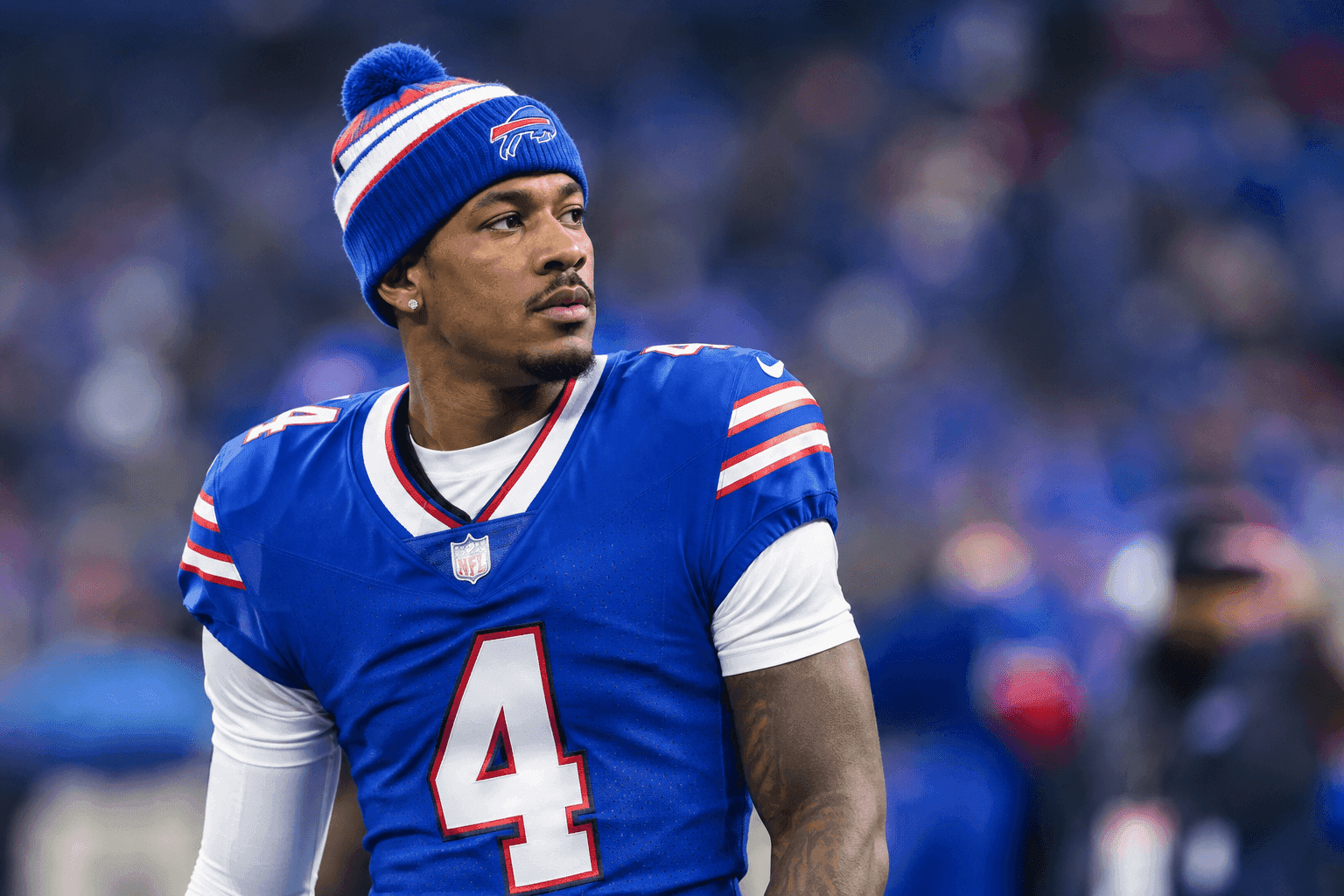Editorial sports image for Bills WR D.J. Moore Misses Thursday Practice With Shoulder Injury
