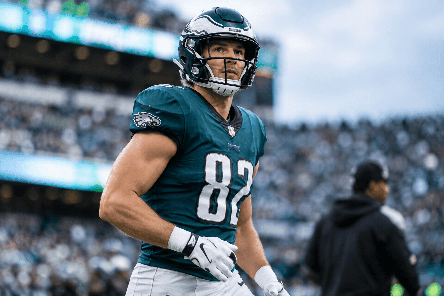 Editorial sports image for Eagles Rookie TE Eli Stowers Goes From Questionable to IR in a Flash